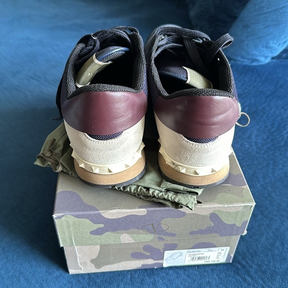 Valentino Garavani Navy Blue Off-White & Burgundy Rockrunners Size 44 or 11 - Picture 4 of 12